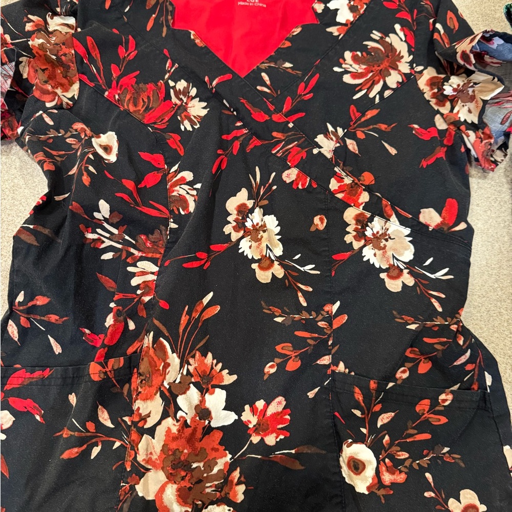 Five size large LANDAU scrub tops medical - Picture 3 of 7